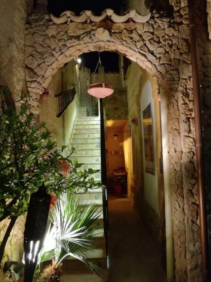 Casa Vacanze Mediterraneo Villa Tre Fontane Buitenkant foto